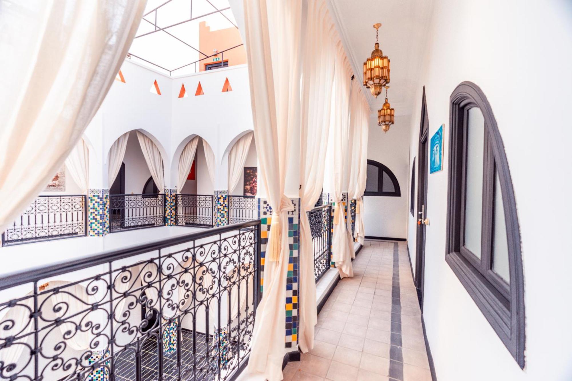 Riad L'Ecole مراكش المظهر الخارجي الصورة
